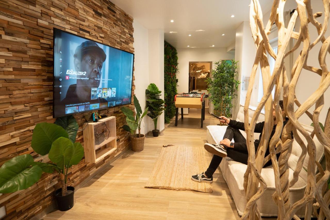 Capsule Thailande I Sauna I Balnéo I Console I jeux en bois I Cinéma I cour intérieure Trith-Saint-Leger Exterior foto